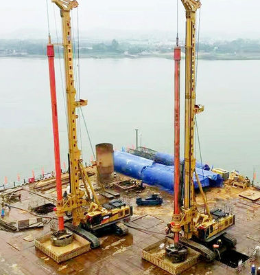 Xrs1050 বড় ভার্টিকেল হাইড্রোলিক পাইলিং মেশিন 390kn.M